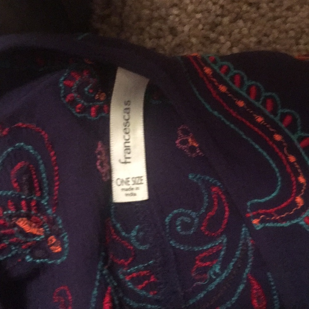 ___SOLD___Francesca’s Top - Picture 4 of 4